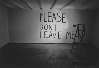 Bas Jan Ader (1942–1975) Please Don’t Leave Me, 1969 Silbergelatineabzug, Edition von 3 © The Estate of Bas Jan Ader / Mary Sue Ader Andersen / VG Bild-Kunst, Bonn 2024. Courtesy of Meliksetian / Briggs, Dallas Bas Jan Ader (1942–1975) Please Don’t Leave Me, 1969 Silbergelatineabzug, Edition von 3 © The Estate of Bas Jan Ader / Mary Sue Ader Andersen / VG Bild-Kunst, Bonn 2024. Courtesy of Meliksetian / Briggs, Dallas