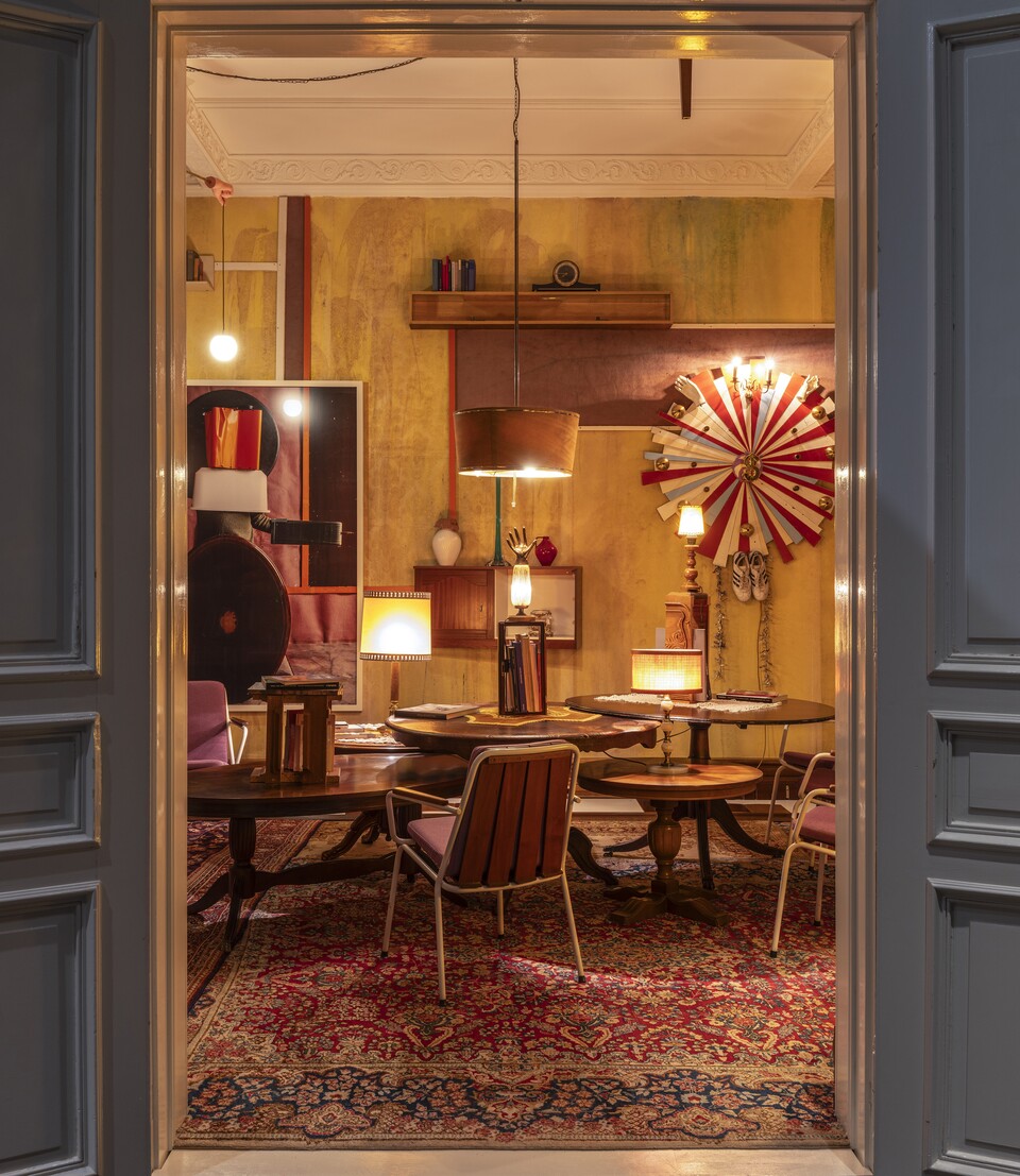 Ausstellungsansicht ISA MONA LISA, Salon Livresque (Detail), 2014, by Thorsten Brinkmann (*1971), © VG Bild-Kunst, Bonn 2024, Foto: Christoph Irrgang Ausstellungsansicht ISA MONA LISA, Salon Livresque (Detail), 2014, by Thorsten Brinkmann (*1971), © VG Bild-Kunst, Bonn 2024, Foto: Christoph Irrgang